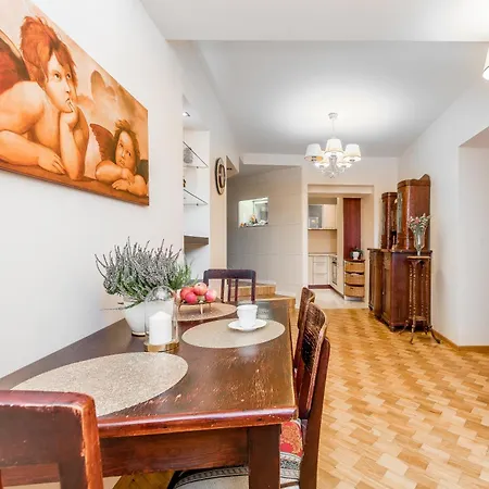 Angel House Vilnius, 32