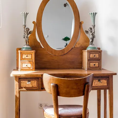 Angel House Vilnius, 32 *