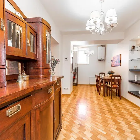 Angel House Vilnius, 32